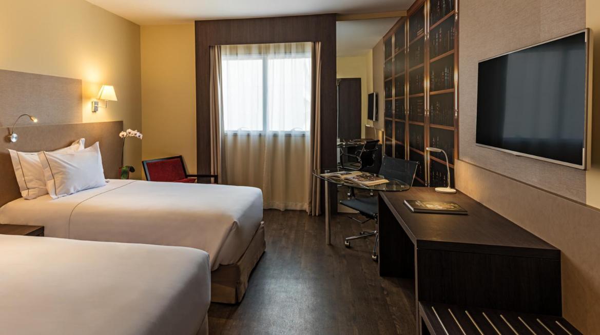 Mercure Ribeirão Preto Esterno foto